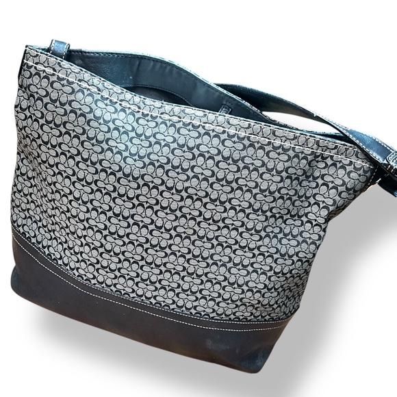 Coach Signature Brown and Tan Shoulder Bag - Picture 2 of 12